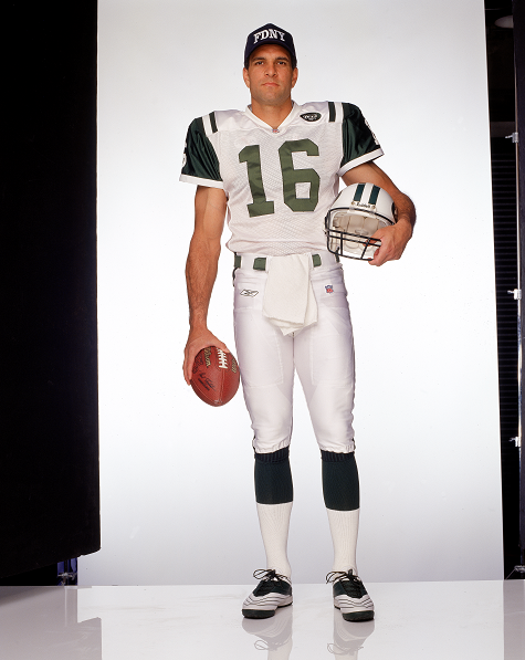 A life-sized polaroid photograph shows New York Jets quarterback Vinny Testaverde in his football uniform while holding his helmet and a football.
