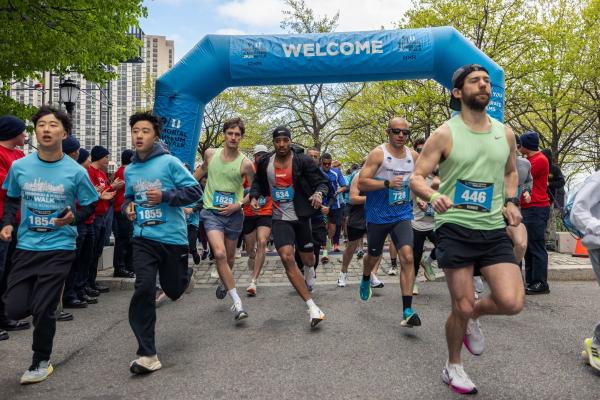 runners across the finish line
